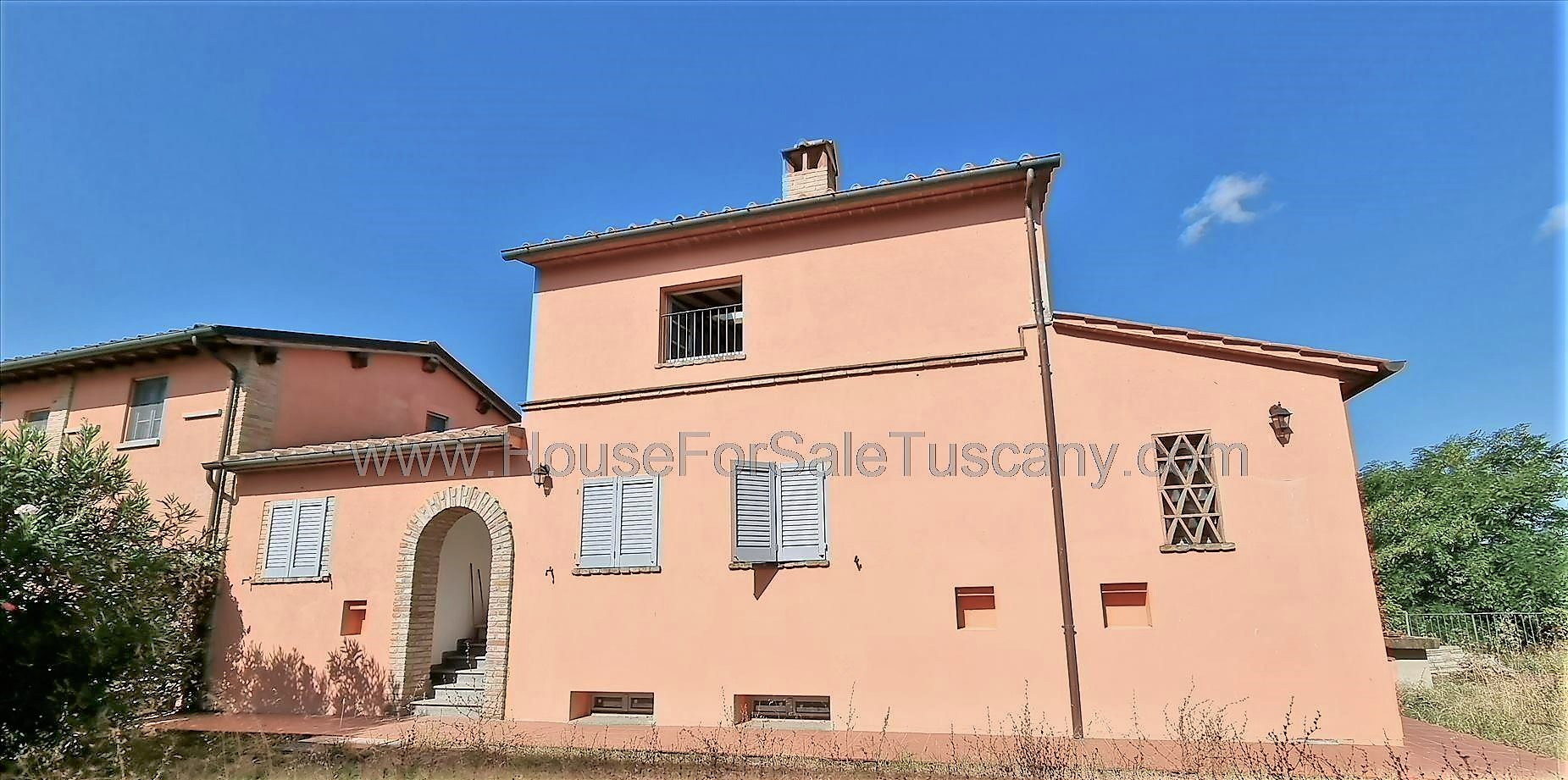 House in a Borgo - with all services in Tuscany for sale
