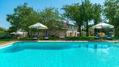 luxurious-tuscan-family-home-for-sale-in-cetona-tuscany-italy